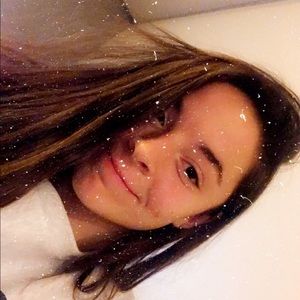 Meet your Posher, Sloane